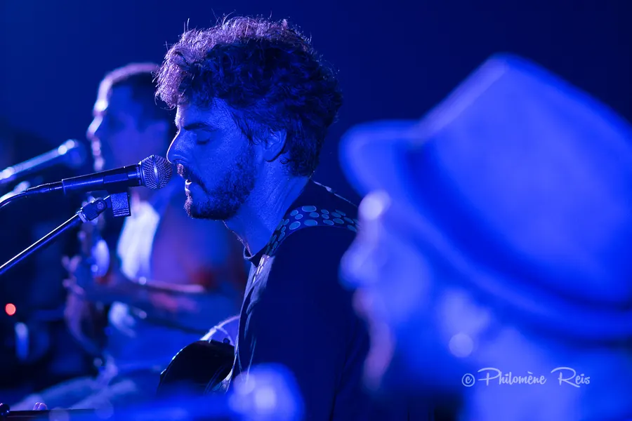 Els Delai · Voz y guitarra